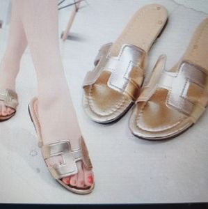 Fashion H Letter Slippers.